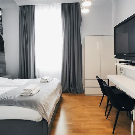 Skawinska 10 By Homeprime Krakow Exterior photo